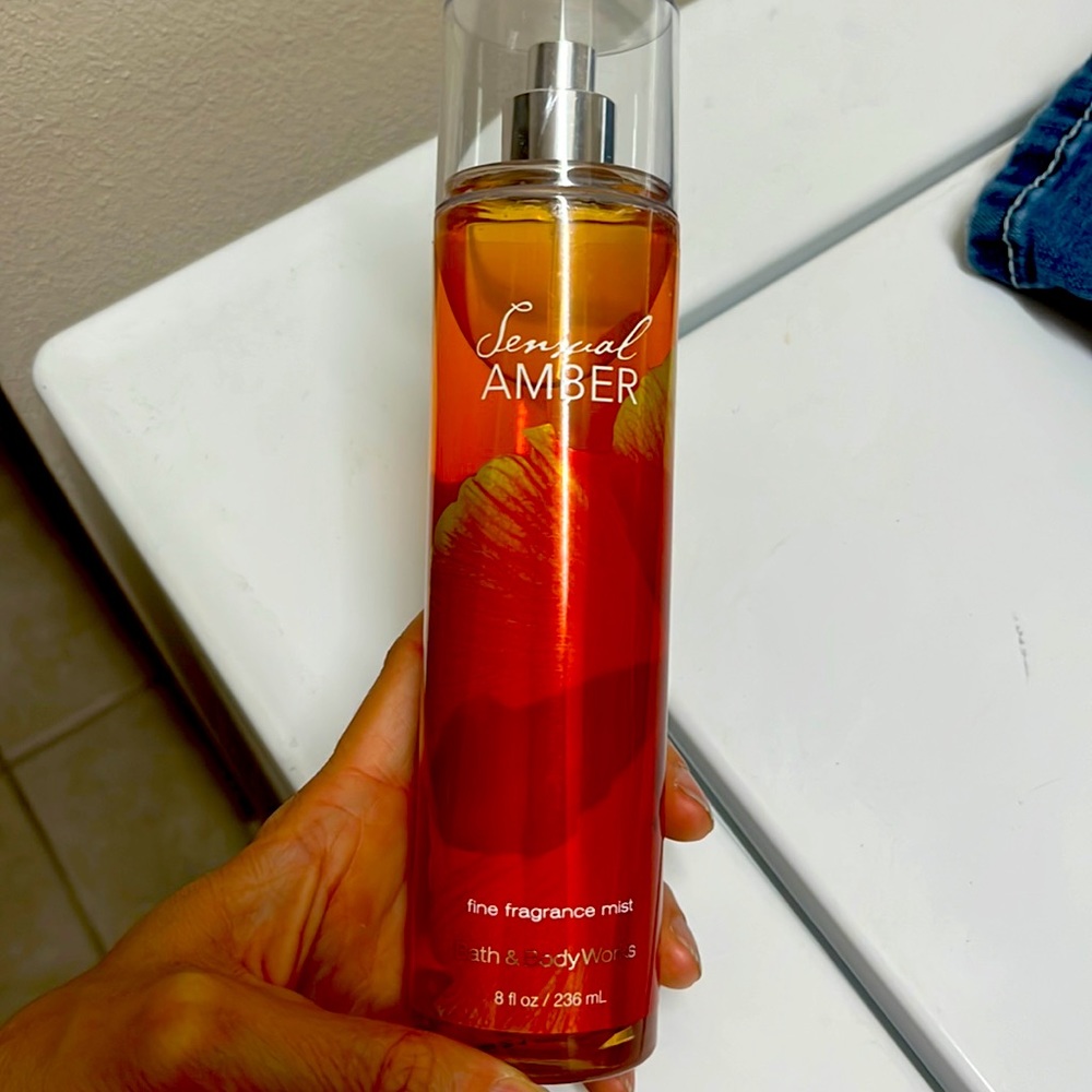 Bath & Body Works Sensual Amber Body Spray